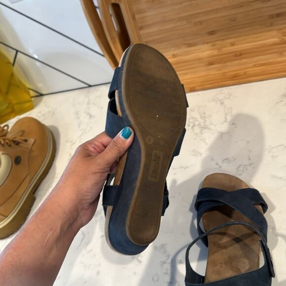 Bjorndal Sadie Wedge Sandals suede neutral minimalist comfortable size 9 blue - Picture 7 of 8